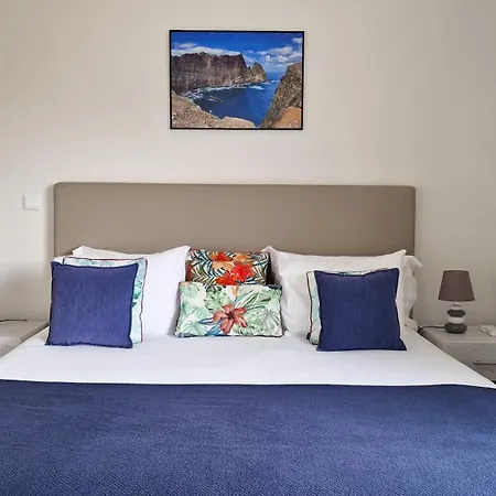 Villa Antonina By Lovelystay Arco da Calheta  Exterior photo